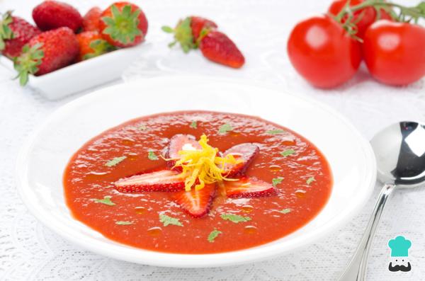 Recette de salmorejo aux fraises