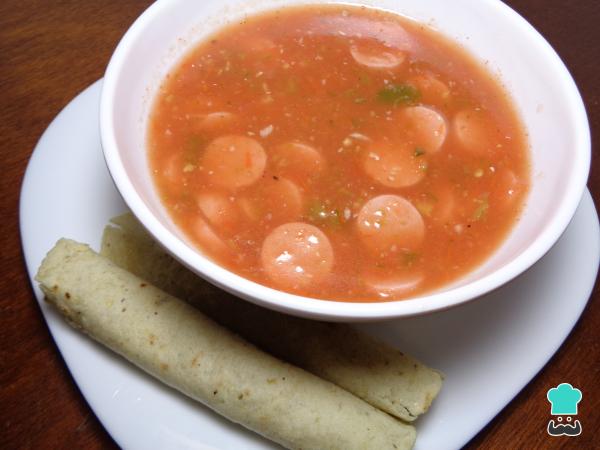 Recette de saucisses au bouillon de tomates