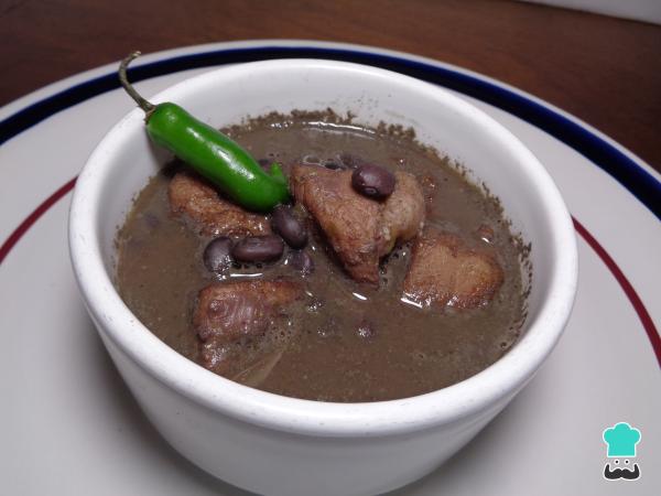 Recette de soupe aux haricots et au porc