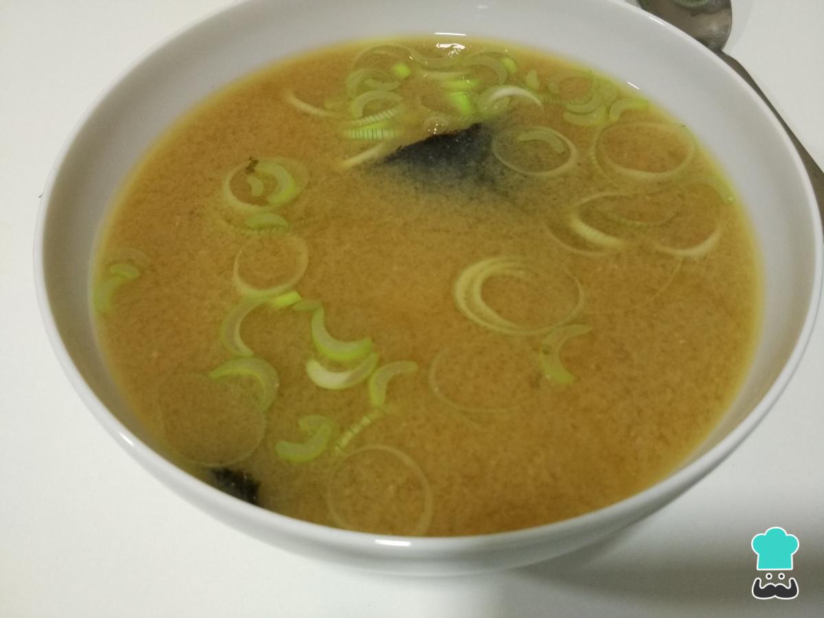 Recette de soupe miso végétalienne