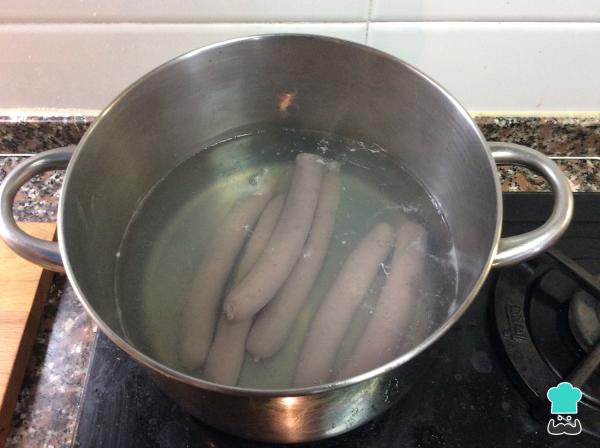 Recette de Saucisses au Four avec Pommes de Terre - Étape 2