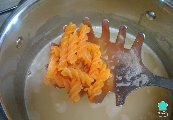 Recette de Pâtes sans gluten au fromage et poivre - Étape 2