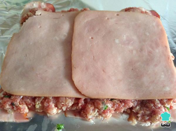 Recette Rouleau de bœuf haché au jambon et fromage - Étape 6