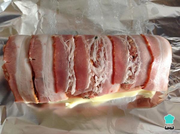 Recette Rouleau de bœuf haché au jambon et fromage - Étape 8