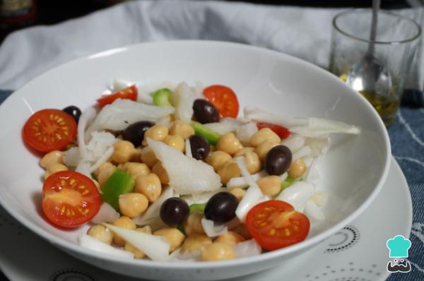 Recette de Salade de pois chiches à la morue - Étape 5