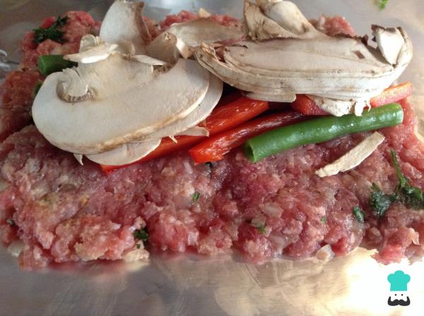Recette du Rouleau de viande hachée farci aux légumes - Étape 6