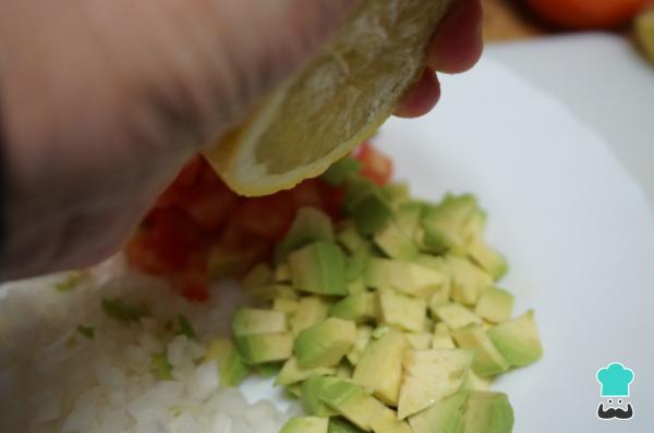 Recette Tartare de tomates et d'avocat - Étape 2