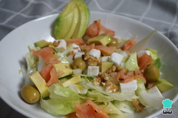 Recette de salade d'avocat et de saumon - Étape 5