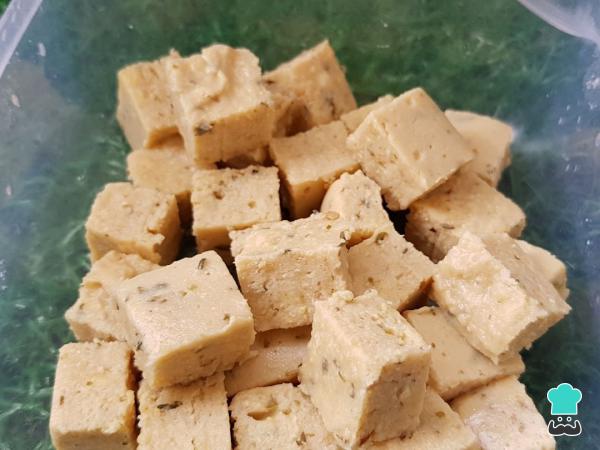 Recette de salade de concombre grecque traditionnelle – Étape 3
