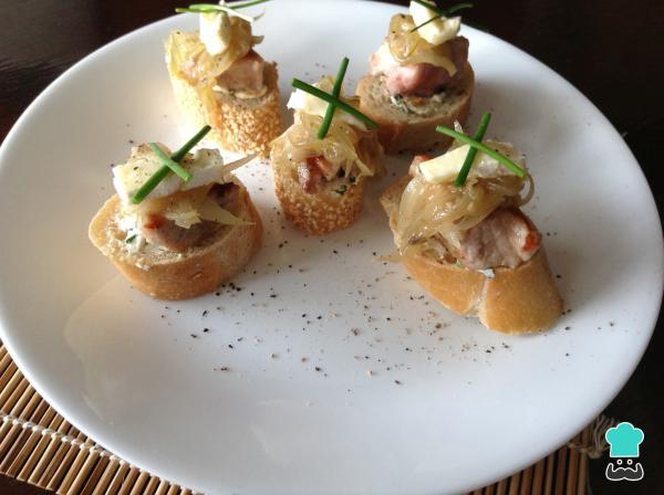 Recette de Toasts de surlonge au brie et à l'oignon caramélisé - Étape 12