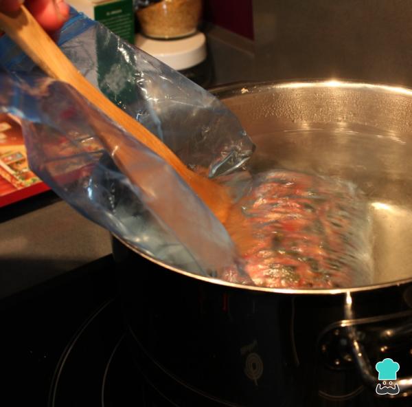 Recette de Rouleau de viande à la sauce aux cèpes - Étape 9