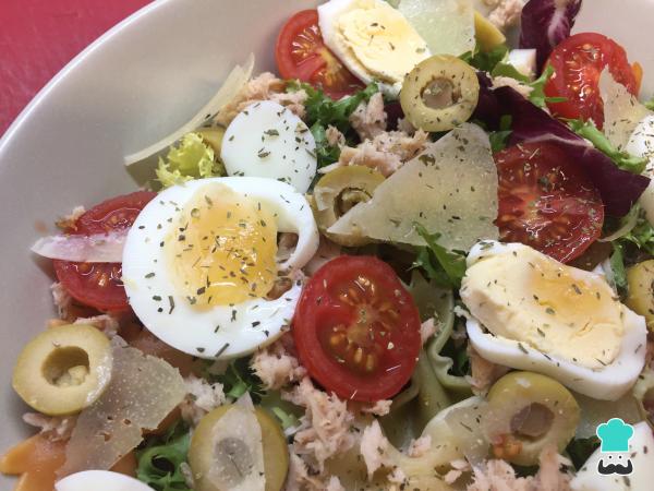 Recette de Salade de Pâtes avec Sauce Rose et Laitue - Étape 7