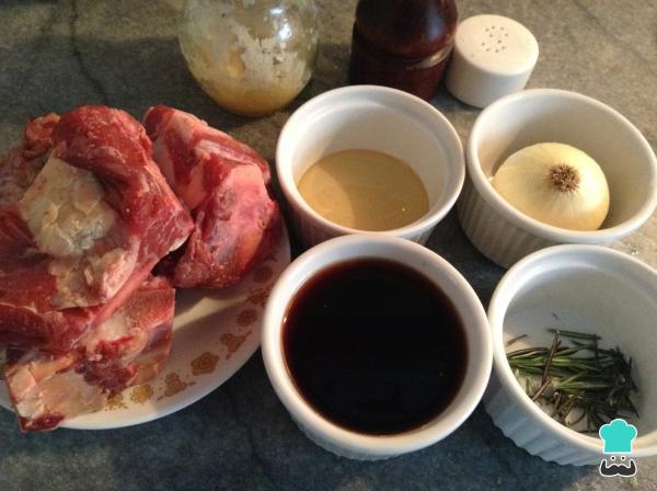 Recette des Côtes levées au vin rouge - Étape 1