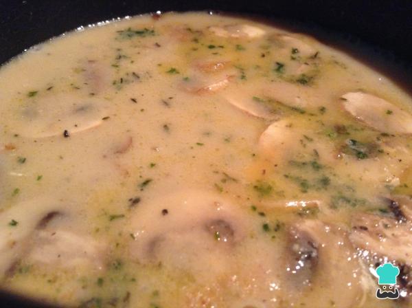Recette de roulé de viande à la sauce aux champignons - Étape 20