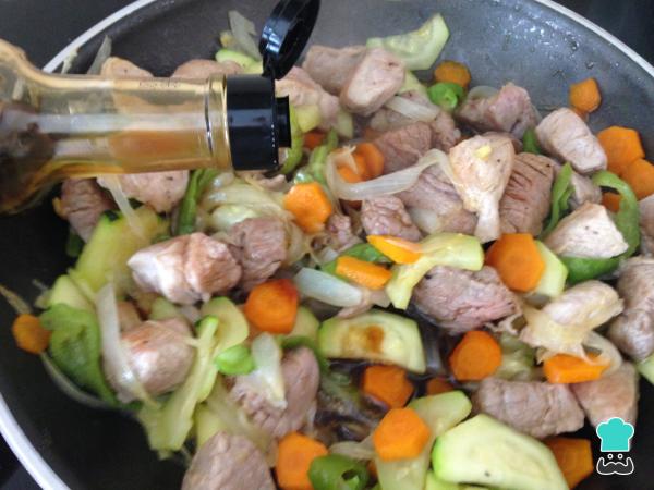 Recette de Sauté de Porc aux Légumes - Étape 7