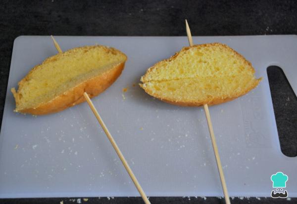 Recette de doigts de saucisse pour Halloween – Étape 4