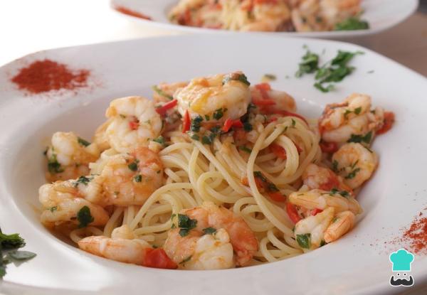 Recette Spaghetti aux crevettes à l'ail - Étape 5