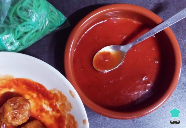 Recette de Spaghetti aux boulettes de viande pour enfants - Étape 4