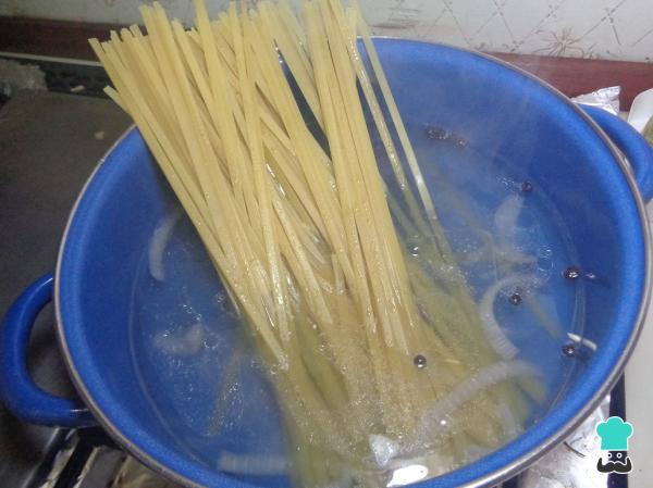 Recette de Nouilles Vertes aux Épinards et Basilic - Étape 2