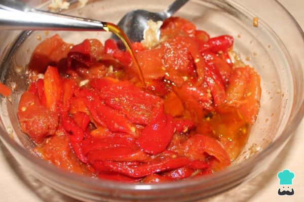 Recette de salade de tomates et poivrons rôtis - Étape 5