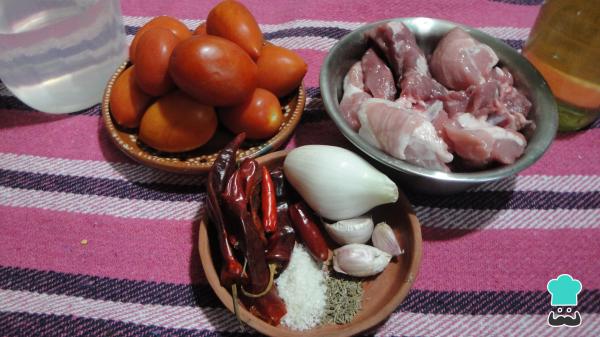 Recette de Porc à la sauce molcajete - Étape 1