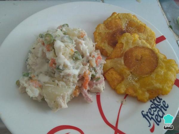 Recette de salade russe aux patacones - Étape 6