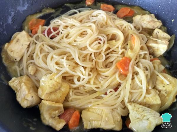 Recette Spaghetti au poulet et curry - Étape 7