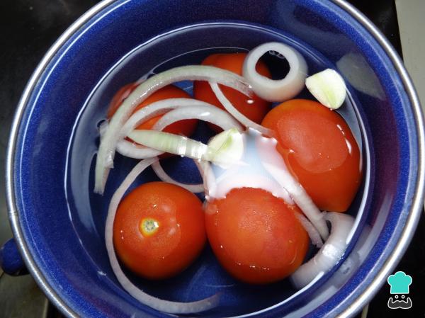 Recette de Spaghetti Rouges au Fromage Jaune - Étape 2