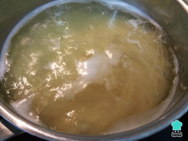 Recette de Spaghetti à la marinera à la crème - Étape 6