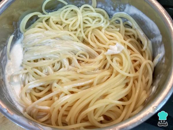 Recette de Spaghetti à la marinera à la crème - Étape 8