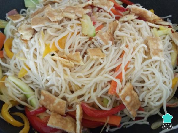 Recette de nouilles chinoises Trois délices - Étape 9