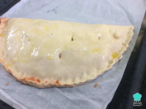 Recette de calzone au jambon et au fromage - Étape 6