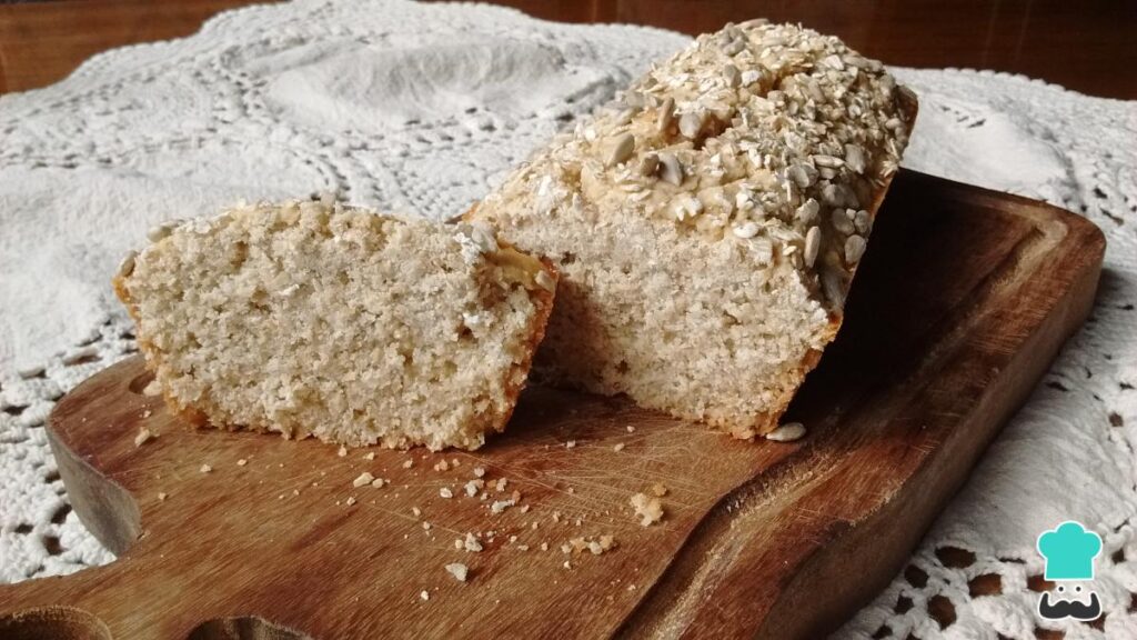 Recette de Pain à la farine de riz et à l'avoine