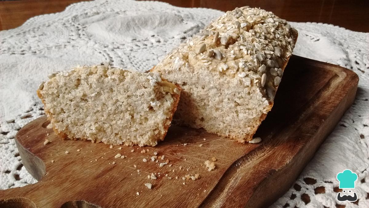 Recette de Pain à la farine de riz et à l'avoine