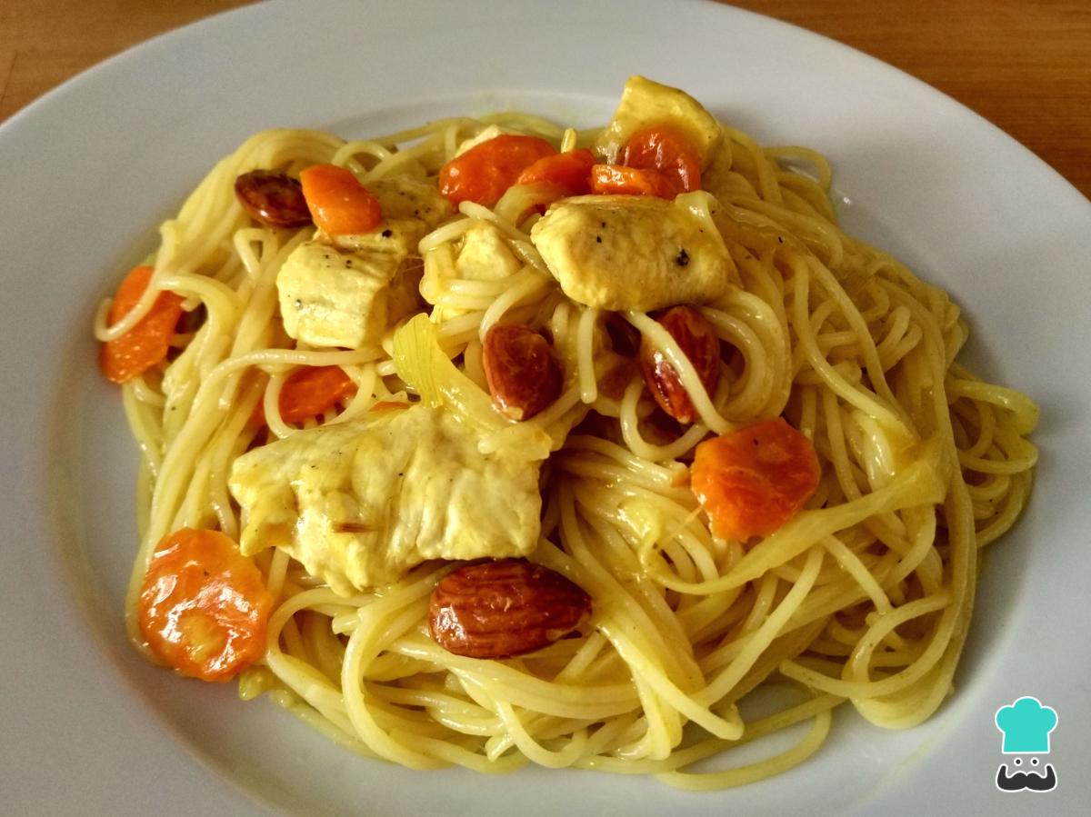 Recette de Spaghetti au poulet et au curry