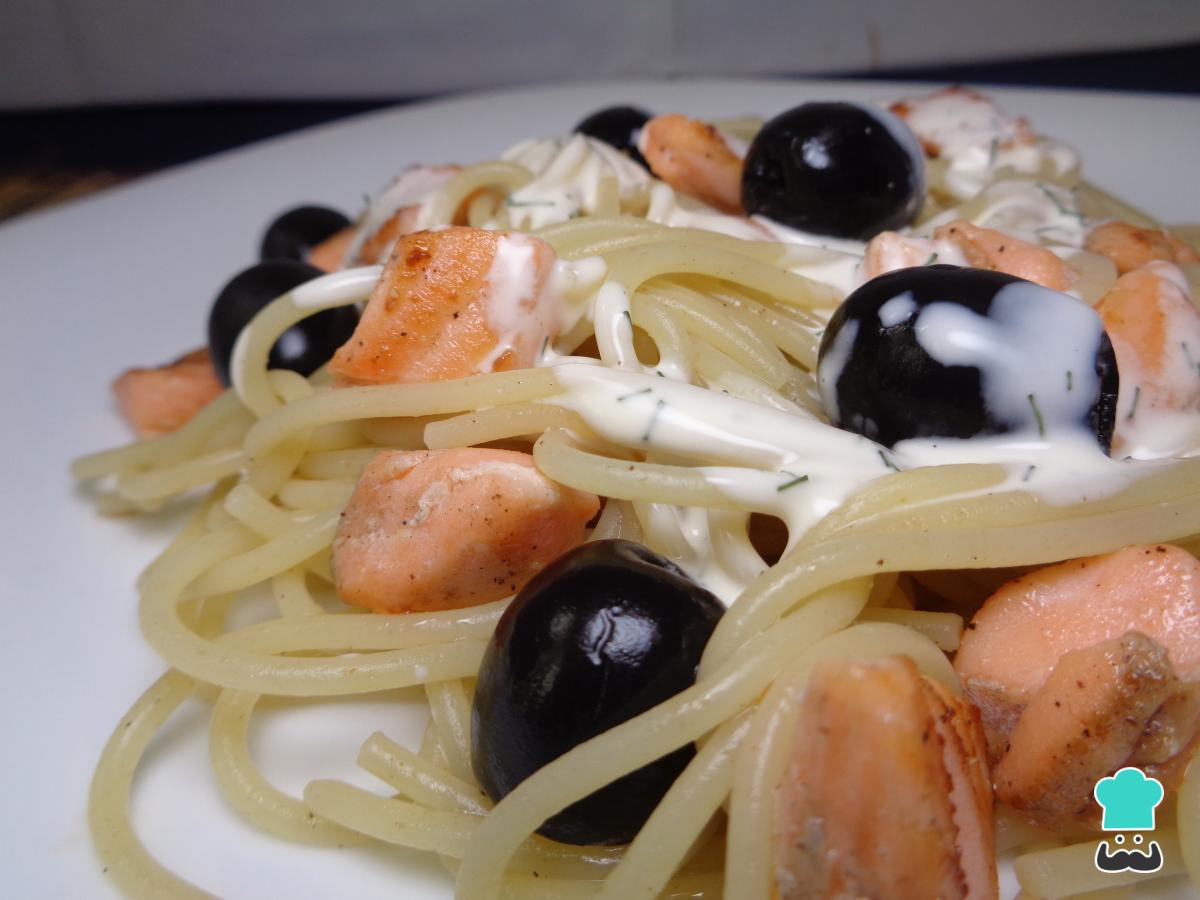 Recette de Spaghetti au saumon frais sans crème