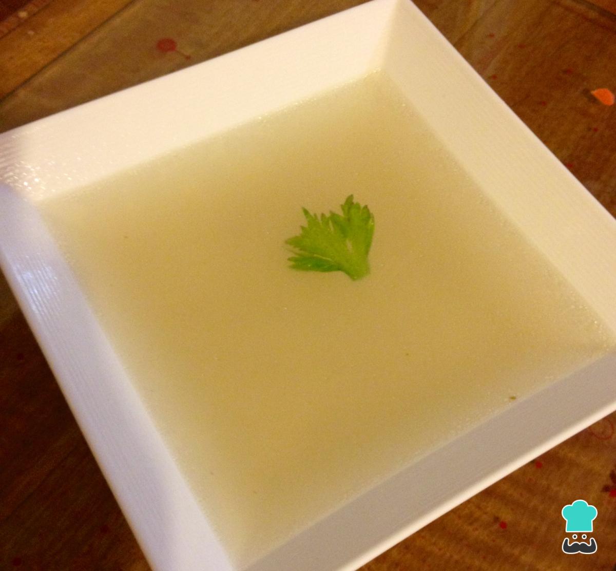 Recette de base de bouillon de poulet