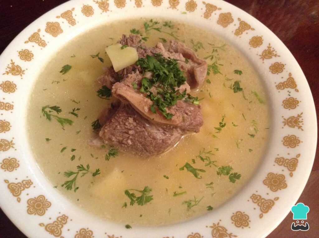 Recette de bouillon de côtes levées et pommes de terre