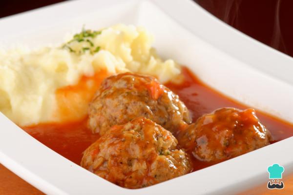 Recette de boulettes de viande farcies au fromage