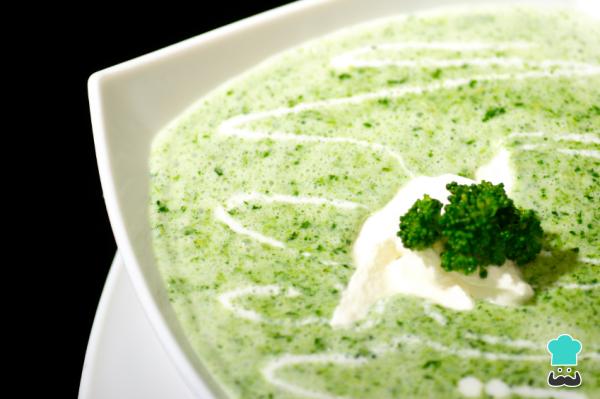 Recette de crème de brocoli au fromage