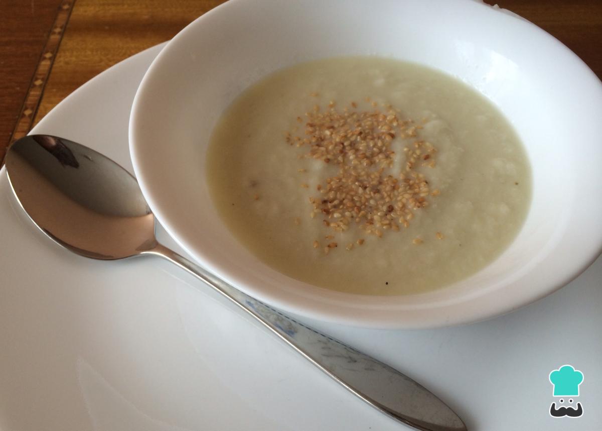 Recette de crème de chou-fleur légère
