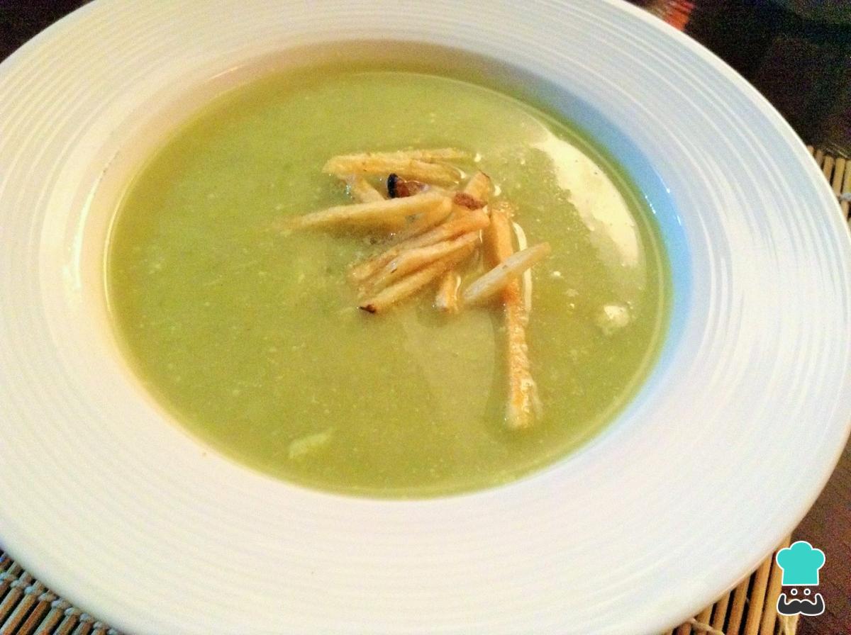 Recette de crème de pois végétalienne