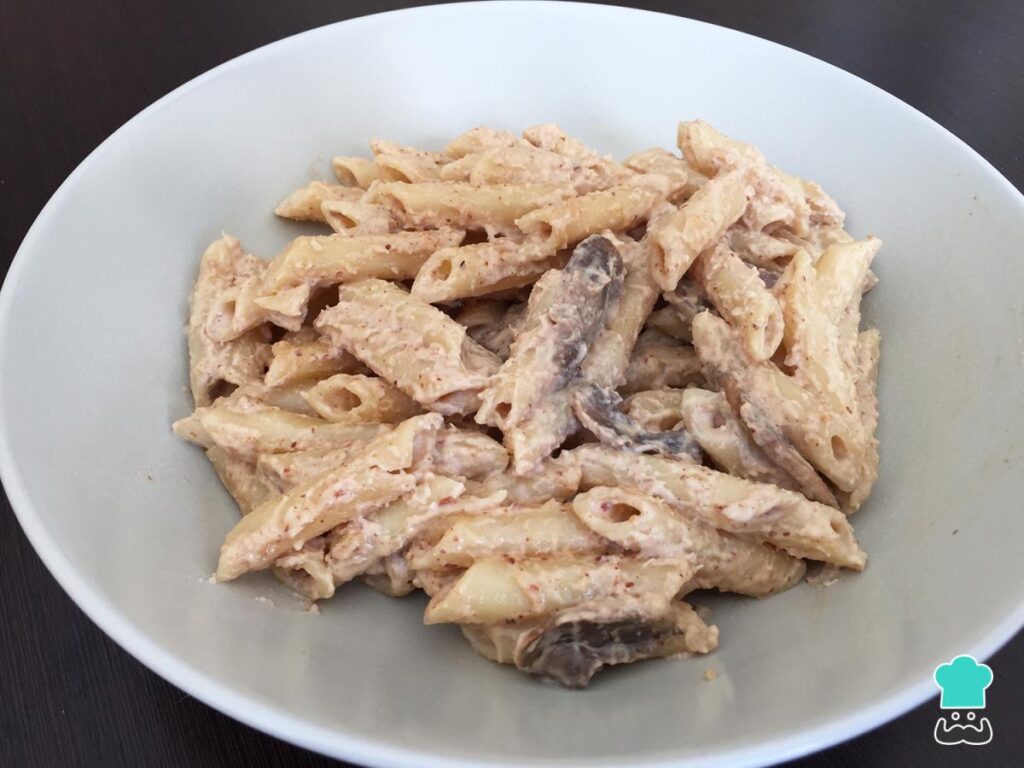 Recette de macaronis à la sauce aux amandes