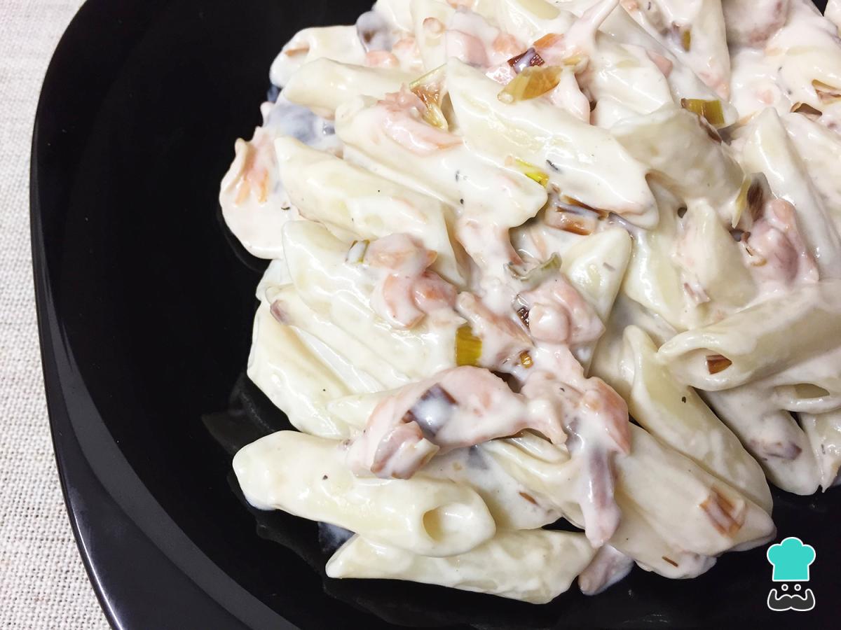 Recette de pâtes au saumon fumé et crème