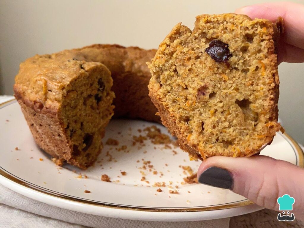 Recette de pudding aux carottes et à l'orange avec de la farine de blé entier
