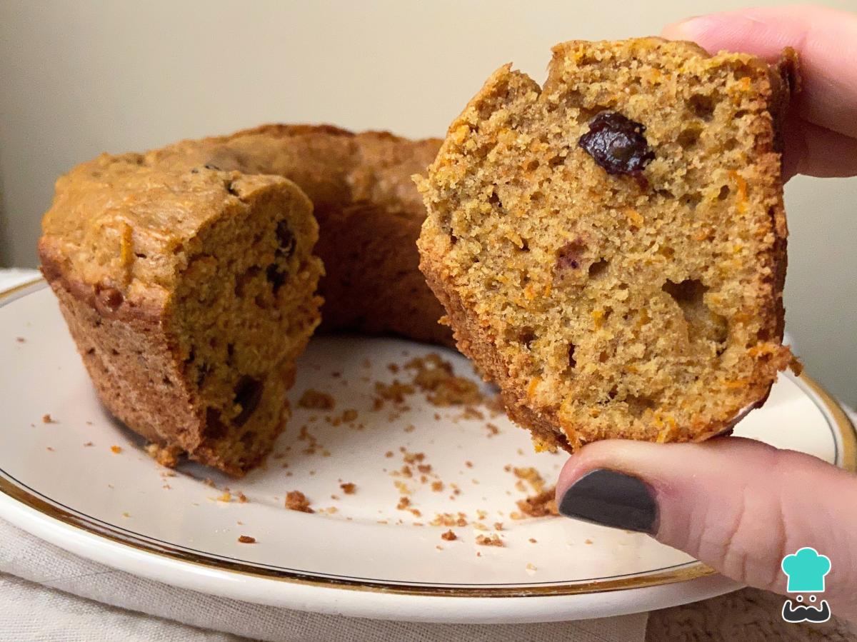 Recette de pudding aux carottes et à l'orange avec de la farine de blé entier