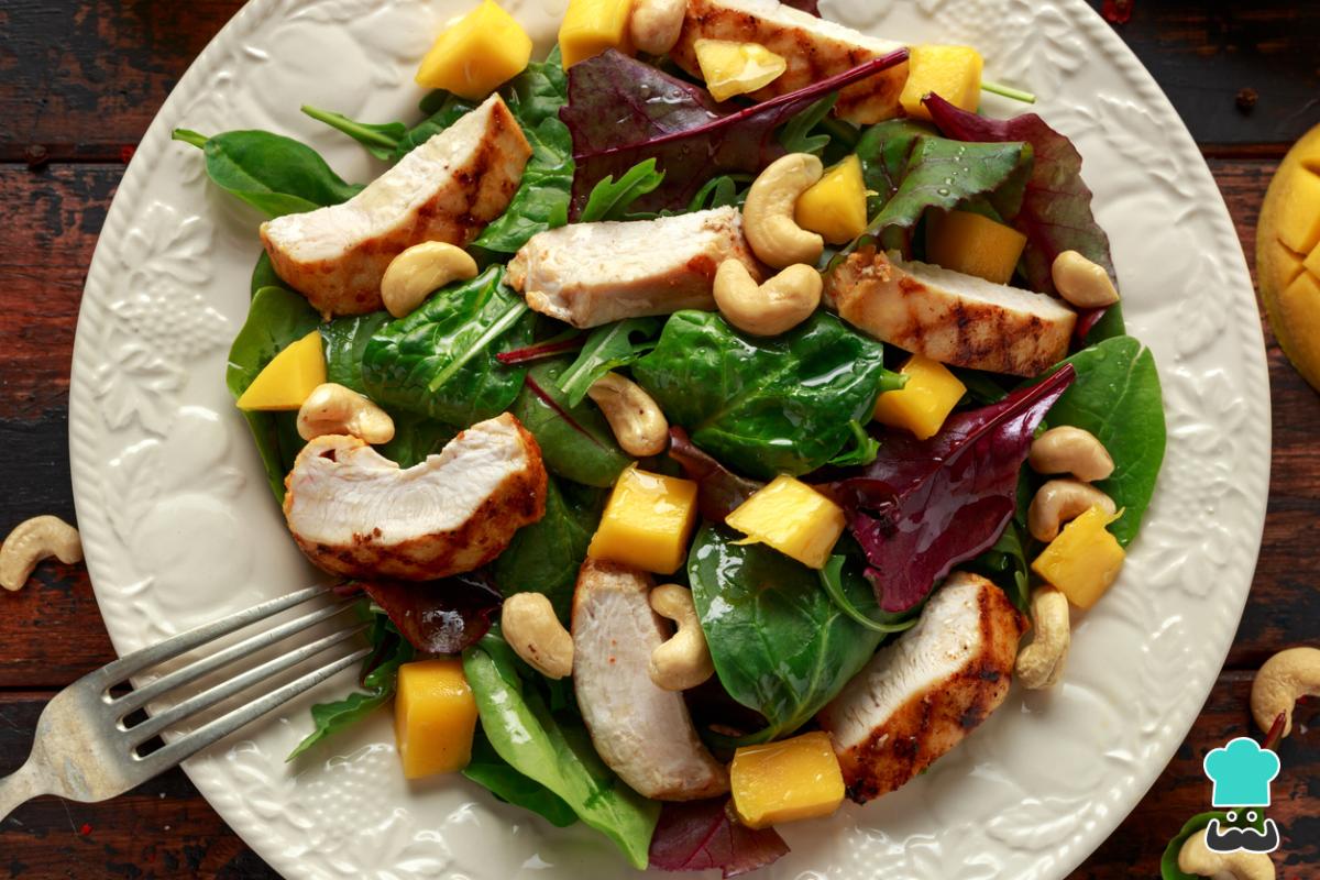 Recette de salade d'épinards et de mangue