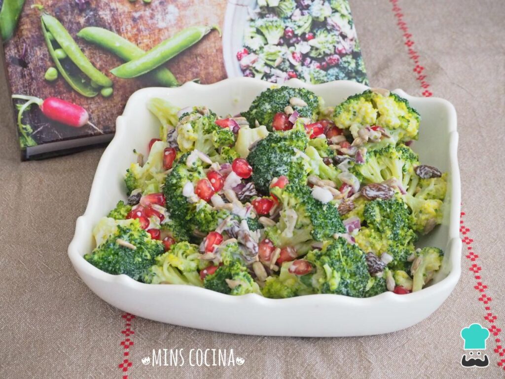 Recette de salade de brocoli cru