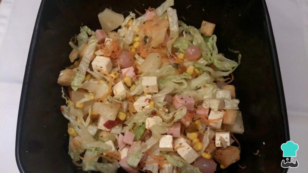 Recette de salade de dinde et d'ananas