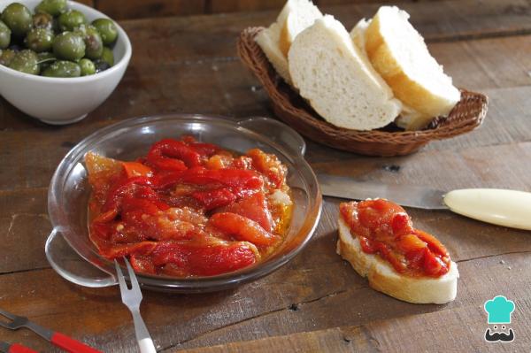 Recette de salade de tomates et poivrons rôtis